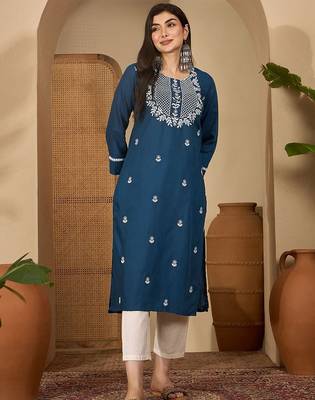 Embroidered Round Neck Straight Kurta 1