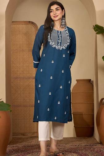 Embroidered Round Neck Straight Kurta