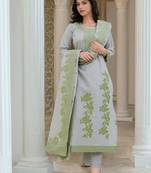 Women Floral Regular Kurta with Trousers & Dupatta