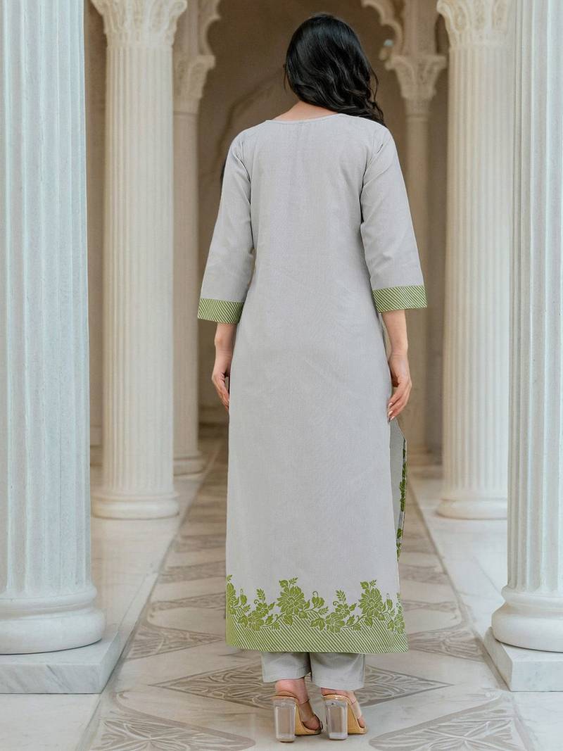 Women Floral Regular Kurta with Trousers & Dupatta