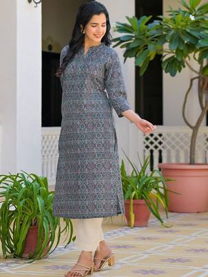 Women Embroidered Thread Work Kurta 6
