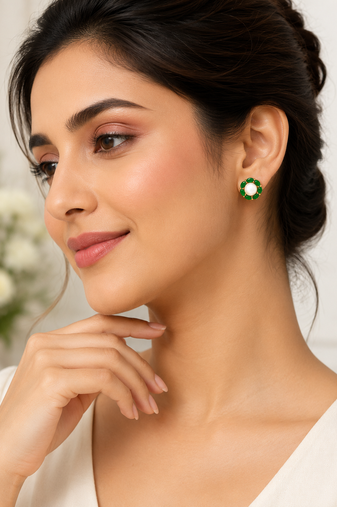 Certified natural freshwater pearls jewellery pearl& green stone floral stud earrings with gold tone setting flower halo
