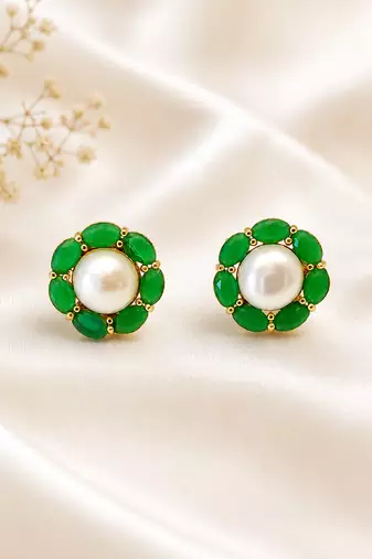Certified natural freshwater pearls jewellery pearl& green stone floral stud earrings with gold tone setting flower halo