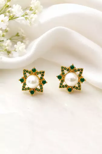 Certified natural freshwater pearls jewellery pearl & green stone floral stud earrings with gold tone setting pearl .