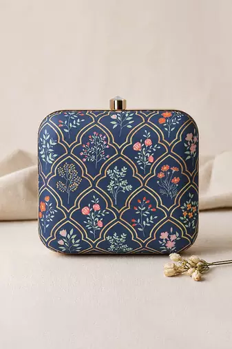Pink floral printed clutch bag for women
