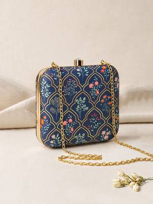Pink floral printed clutch bag for women 3