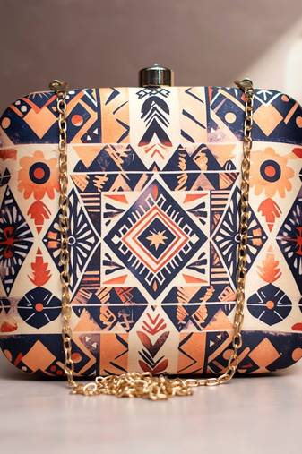 Geometrical pattern printed clutch bag for women