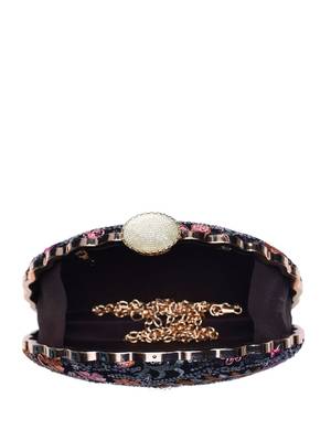 Black floral threadwork party clutch bag for women 4