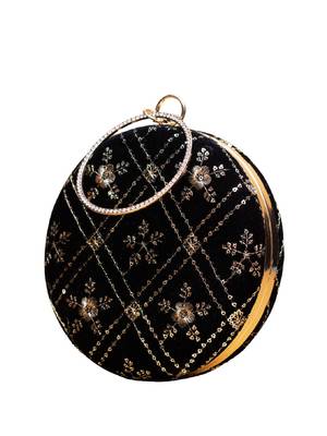 Black based rosegold sequins embroidery clutch 3