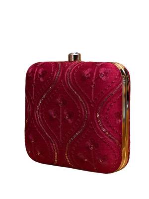 Red based silver sequins pattern embroidery clutch 3