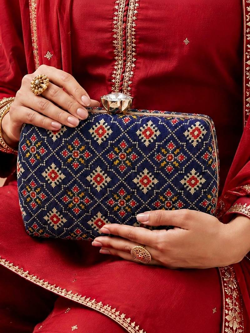 Royal blue ethnic floral pattern chain strap printed clutch