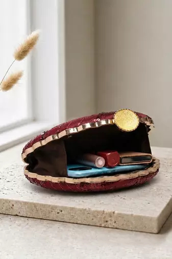  green embroidered box clutch bag for women