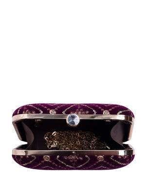  wine based sequins embroidery clutch bag for wonen with detachable strap 4