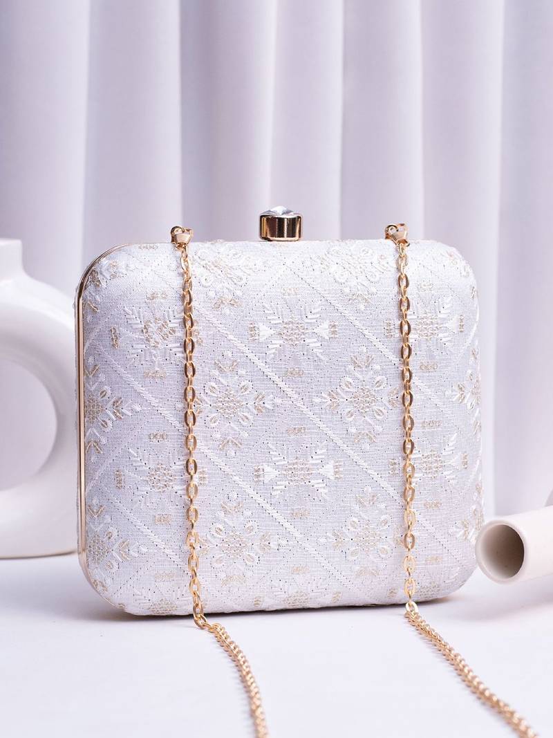  white based clutch bag for wonen with detachable strap