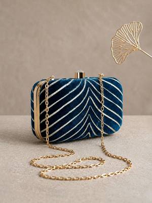  embellished party box clutch bag for women 3