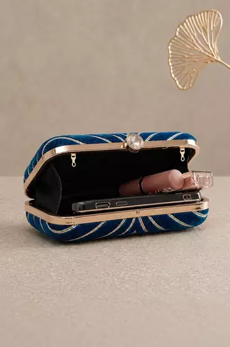  embellished party box clutch bag for women