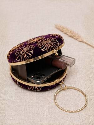   regal plum velvet floral embroidery clutch 4