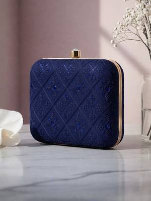   royal blue based sequins embroidery clutch bag for wonen with detachable strap 3