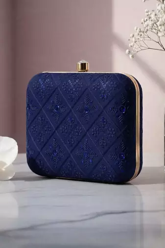   royal blue based sequins embroidery clutch bag for wonen with detachable strap