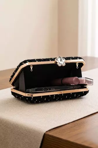   black based sequins embroidery fabric clutch bag for women with detachable chain strap