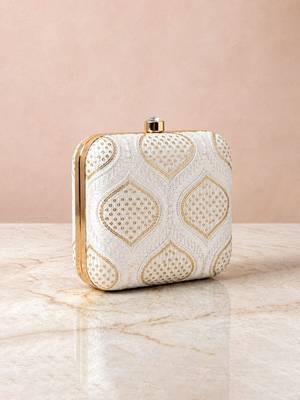  women embroidered fabric box clutch bag for women with detachble strap 3