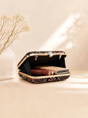  embroidered embellished box clutch 4