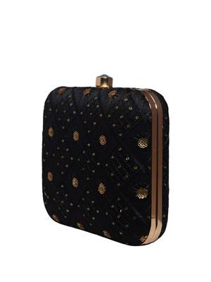  embroidered box clutch bag for women 3