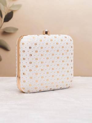  white sequin embroidery clutch 3