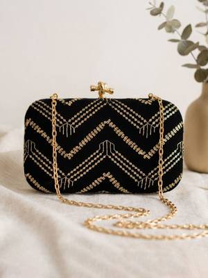  elegant black velvet embroidered clutch 2