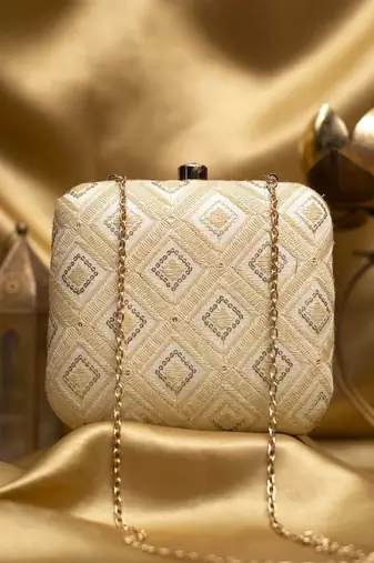  embroidered box clutch bag for women