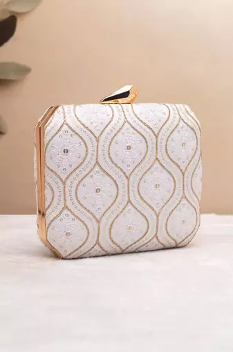  golden wave embroidery clutch