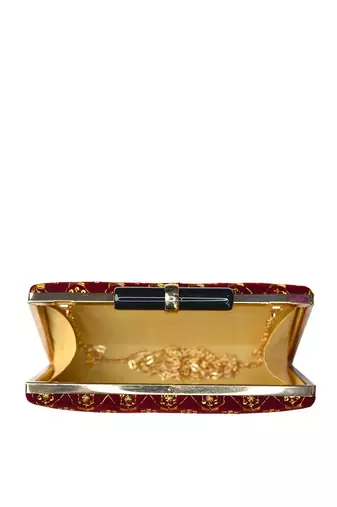 women maroon & gold embroidered box clutch