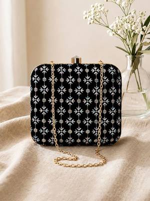  black based multicolored pattern threadwork embroidery clutch 2