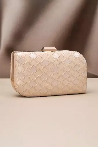  pearl ivory elegance embroidered clutch
