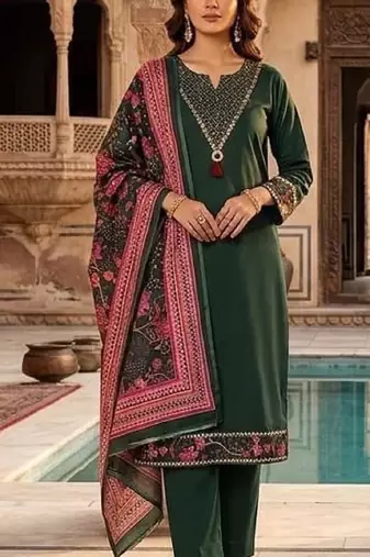Green cotton floral print kurta set with dupatta for women