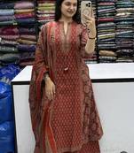 Red cotton floral print kurta set with dupatta for women