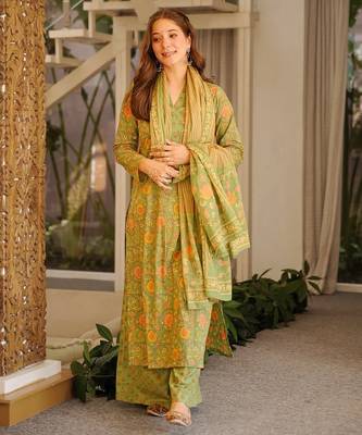 Floral printed pure cotton kurta trouser dupatta set for women 1