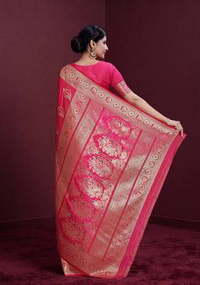 rani pink banarasi soft silk blend saree with dupatta 3