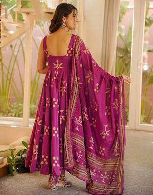 Pink floral printed silk blend anarkali suit for women 2