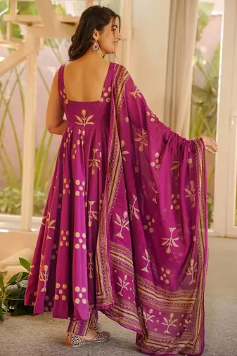 Pink floral printed silk blend anarkali suit for women