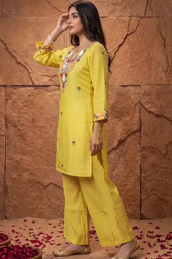 women's cotton blend embroidered kurta pant set