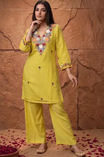 women's cotton blend embroidered kurta pant set