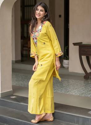 women's cotton blend embroidered kurta pant set 2