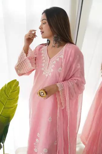 women's silk blend embroidered kurta pant with dupatta set