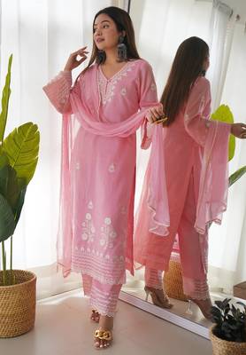 women's silk blend embroidered kurta pant with dupatta set 3