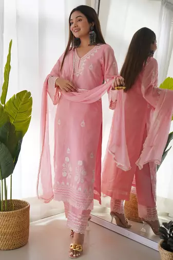 women's silk blend embroidered kurta pant with dupatta set