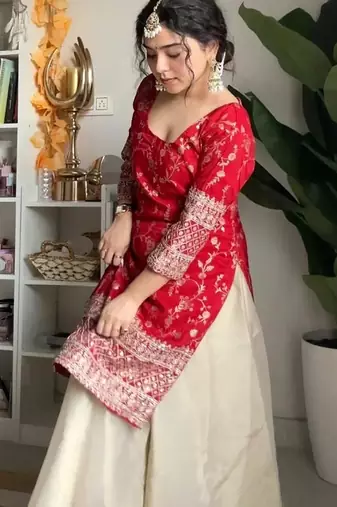 women's chanderi silk embroidered kurta palazzo with dupatta set