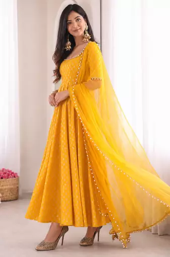 women's chanderi woven butta motiff anarkali kurta pant with dupatta set