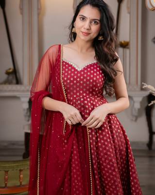 women's chanderi woven butta motiff anarkali kurta pant with dupatta set 2