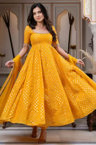 women's chanderi woven butta motiff anarkali kurta pant with dupatta set